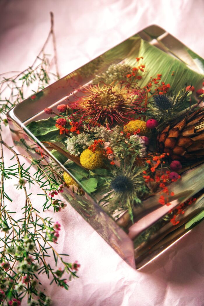 kunstharz-quader-trockenblumen-wildpflanzen